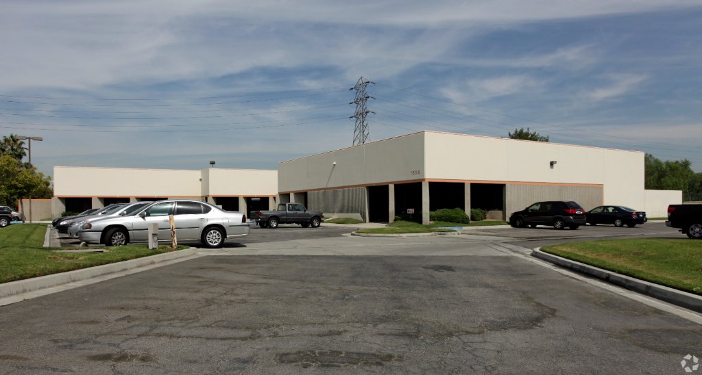 Commercenter West — industrial property in San Bernardino, CA